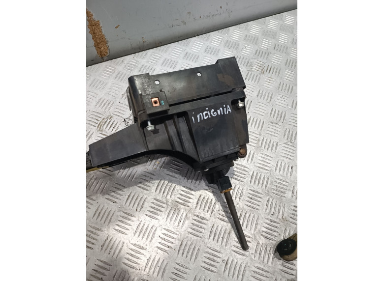 Кулиса к Opel Insignia, 2010г.