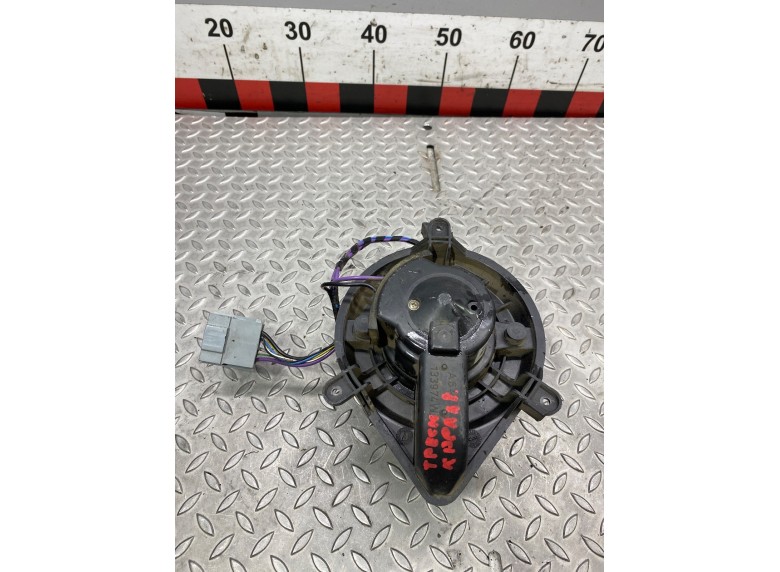 Моторчик печки к Renault Master