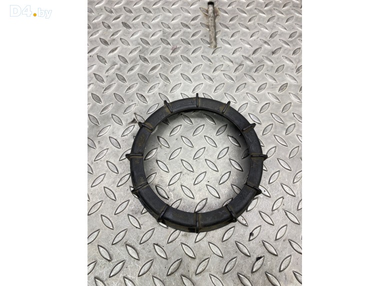 Гайка топливного насоса к Ford Focus undefined г.