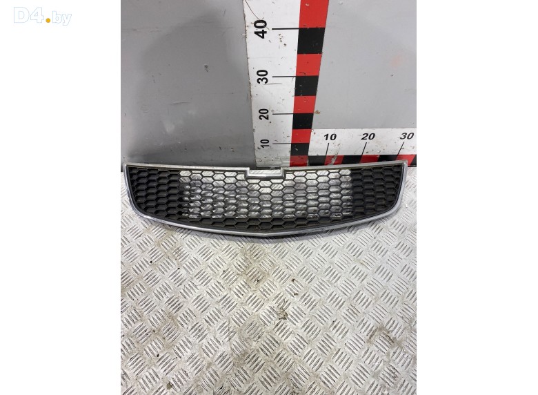 Решетка радиатора к Chevrolet Cruze undefined г.