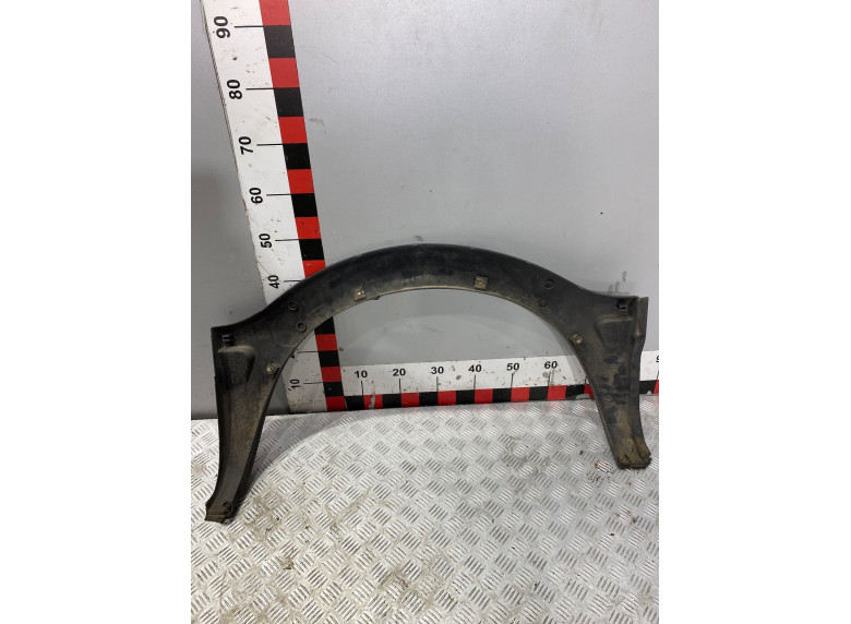 Молдинг крыла заднего левого к Iveco Daily, 2008г.