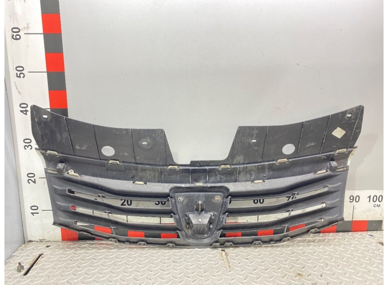 Решетка радиатора к Решетка радиатора к Dacia Sandero undefined г. Sandero