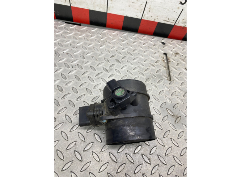 Расходомер воздуха к Mercedes C W203, 2004г.