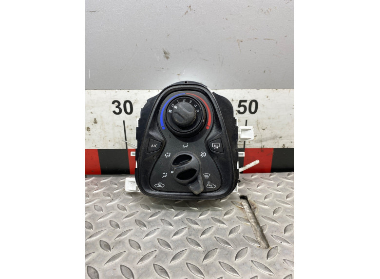 Блок управления печки/климат-контроля к Citroen C1, 2015г.