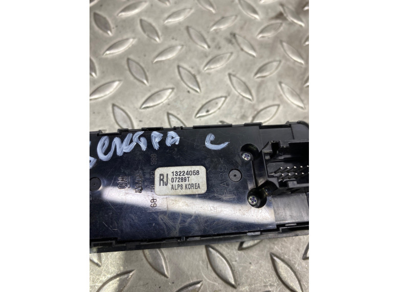 Блок управления стеклоподъемниками к Opel Vectra, 2006г.