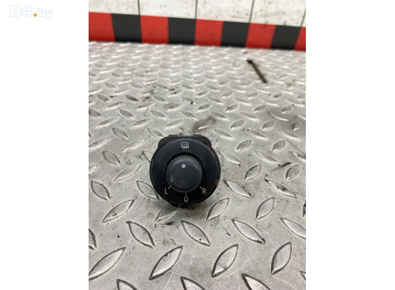 Джойстик регулировки зеркал к Volkswagen Polo undefined г.