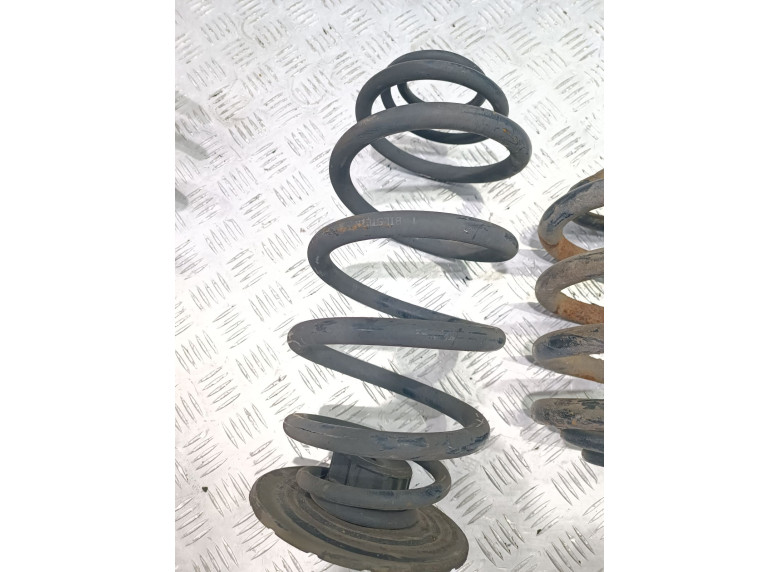 Пружина задняя к Mercedes Vito W639, 2006г.