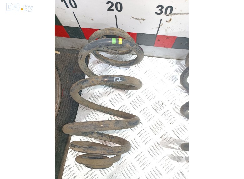 Пружина задняя к Nissan Primastar undefined г.