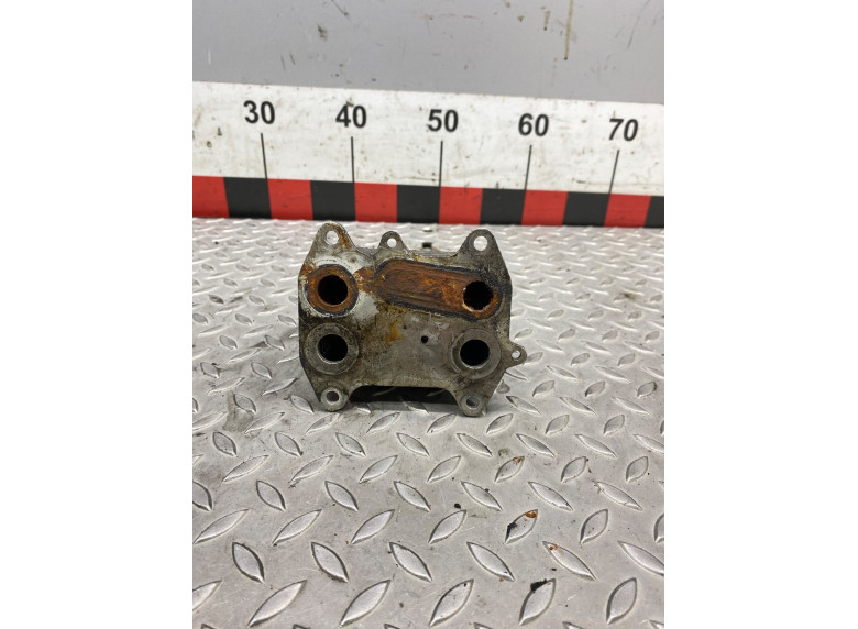 Радиатор масляный к Volkswagen Touran, 2013г.