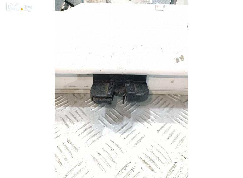 Замок багажника к Volkswagen Caddy undefined г.