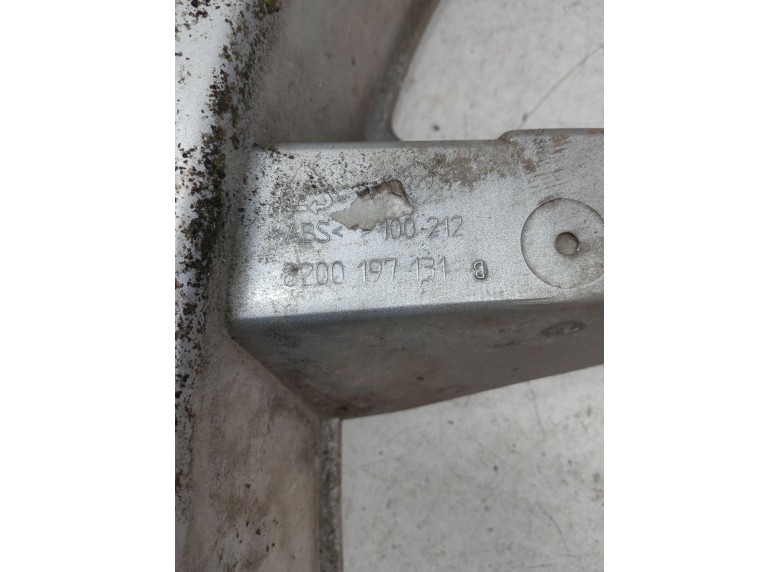 Накладка (ресничка) правой фары к Накладка (ресничка) правой фары к Renault Master undefined г. Master