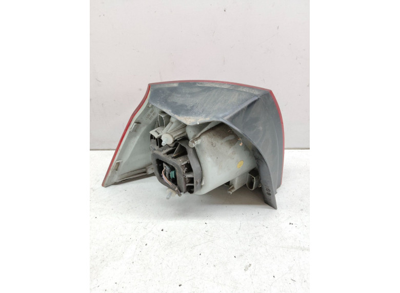 Фонарь задний правый к Volkswagen Golf, 2005г.