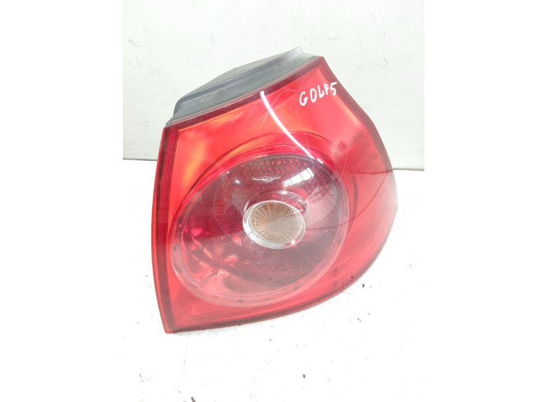 Фонарь задний правый к Volkswagen Golf, 2005г.
