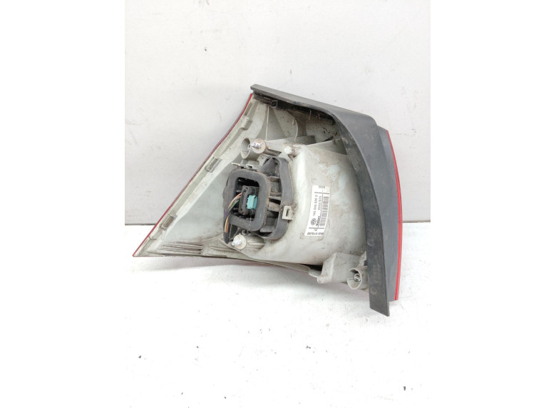 Фонарь задний правый к Volkswagen Golf, 2005г.