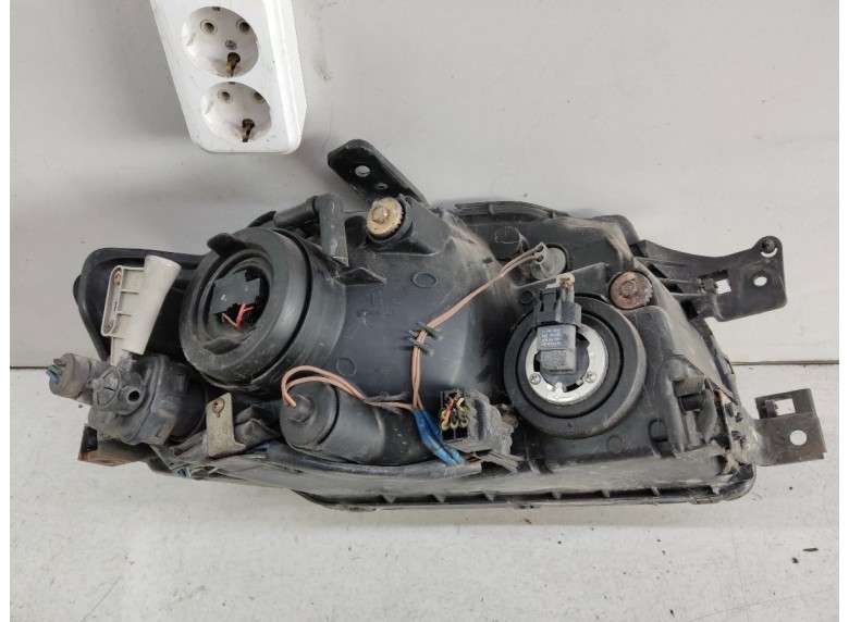 Фара левая к Фара левая к Mitsubishi SpaceRunner undefined г. Space Runner