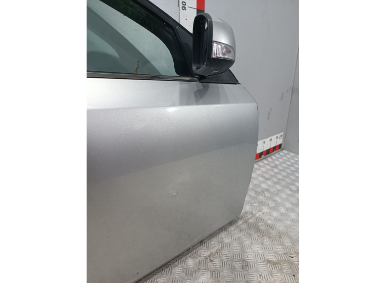 Дверь передняя правая к Renault Latitude, 2010г.