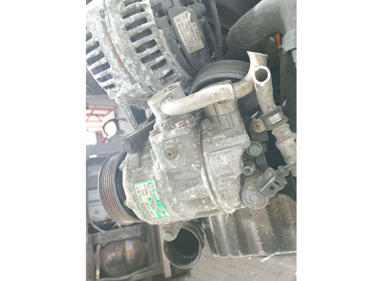 Компрессор кондиционера к Volkswagen Golf, 2006г.