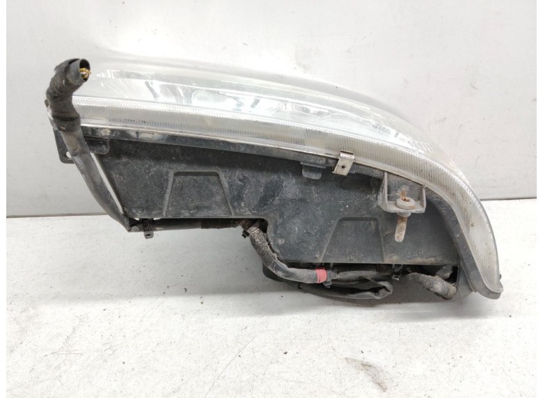 Фара левая к Фара левая к DAF XF undefined г. XF