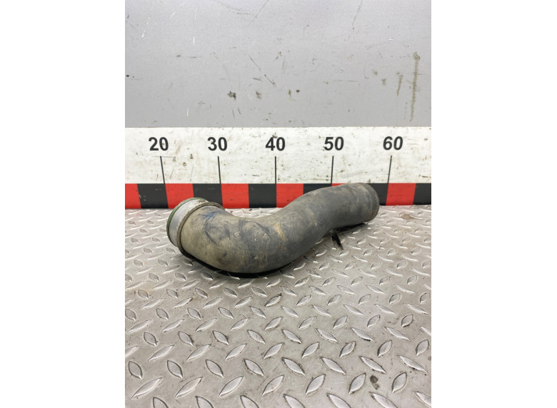 Патрубок интеркулера к Volkswagen Passat, 2007г.