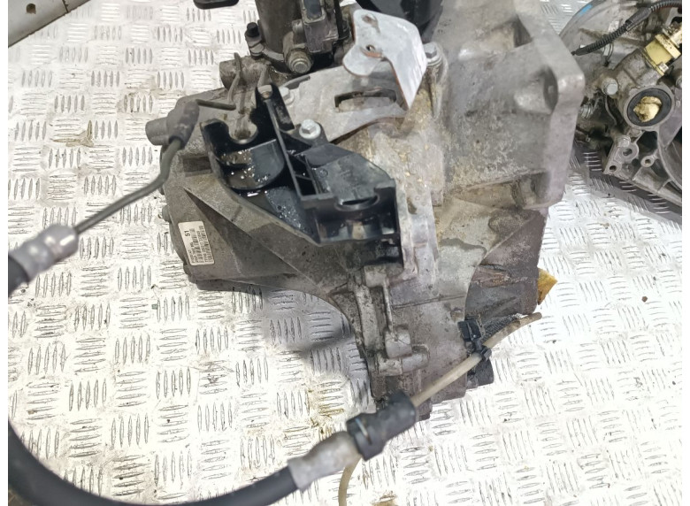 КПП механическая (МКПП) к КПП механическая (МКПП) к Volvo S40 undefined г. S40