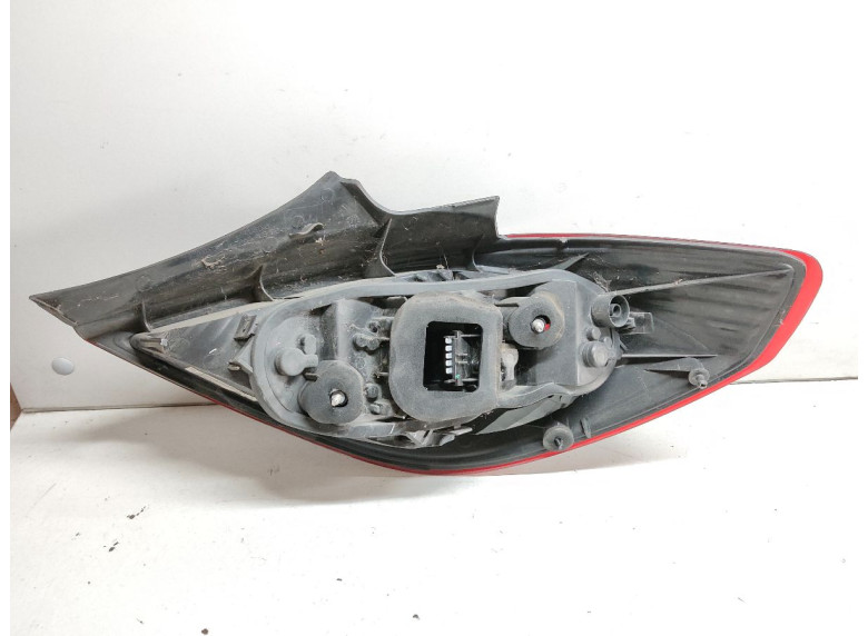 Фонарь задний левый к Opel Corsa, 2012г.