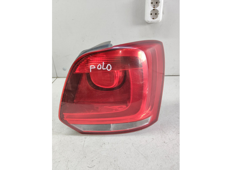 Фонарь задний правый к Volkswagen Polo, 2009г.