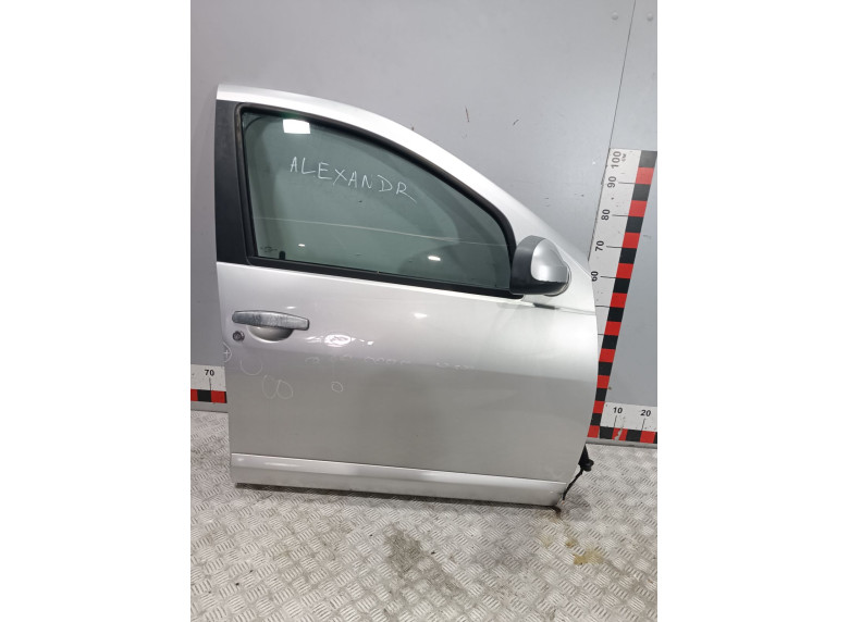 Замок двери передней правой к Dacia Sandero, 2011г.