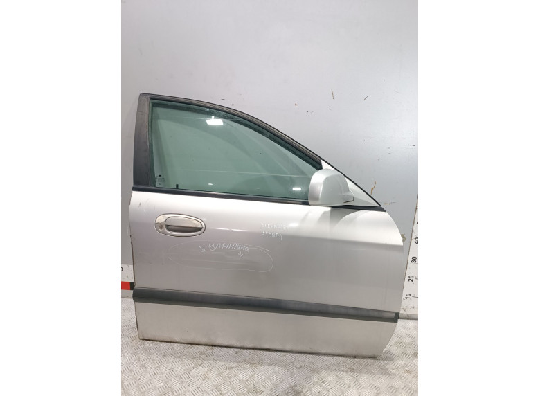 Дверь передняя правая к Chevrolet Evanda, 2005г.