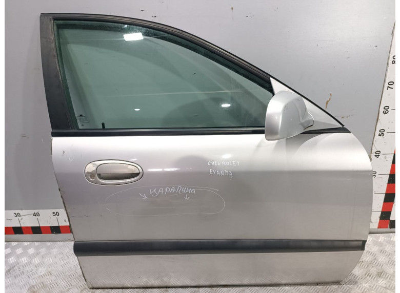 Дверь передняя правая к Chevrolet Evanda, 2005г.