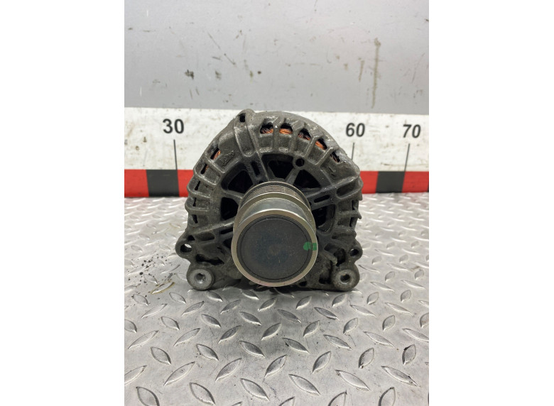 Генератор к Volkswagen Golf, 2016г.