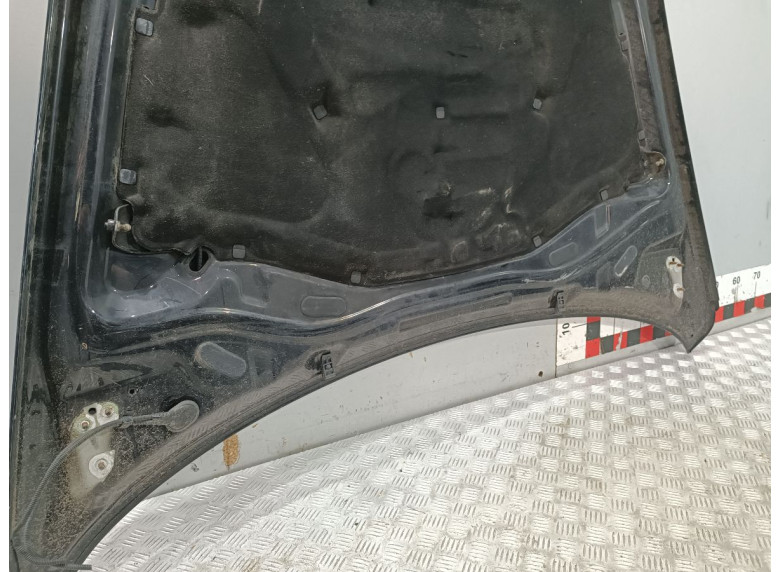 Капот к Volkswagen Touareg, 2004г.