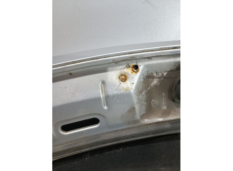 Капот к Volkswagen Golf, 2005г.