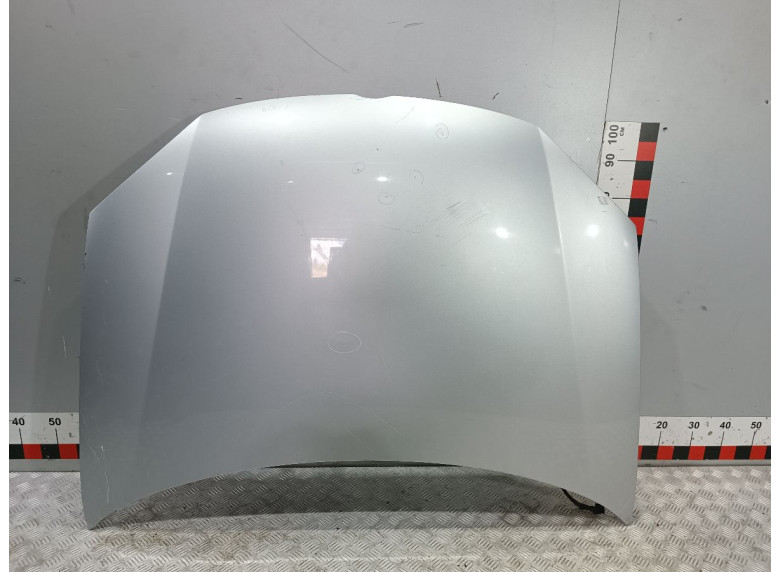 Капот к Volkswagen Golf, 2006г.