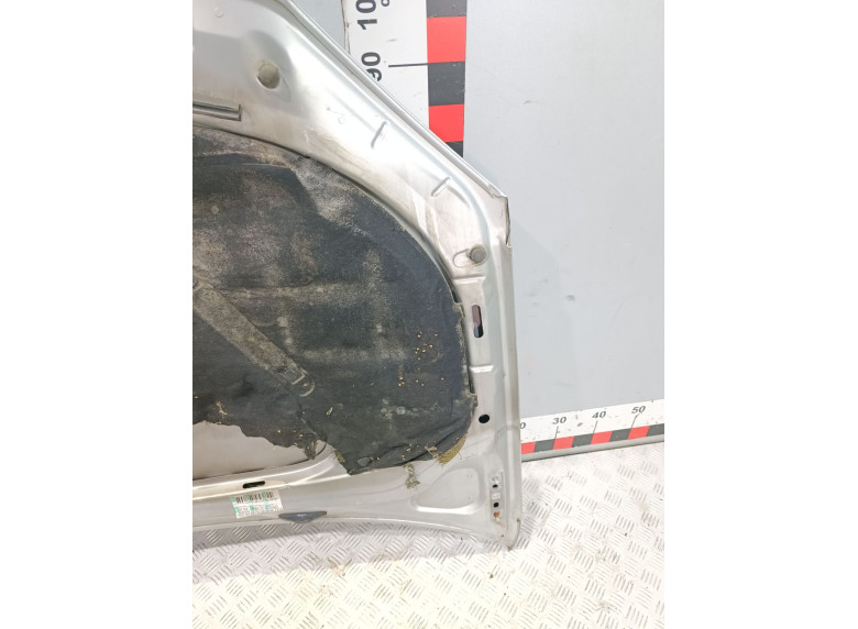 Капот к Volkswagen Golf, 2006г.