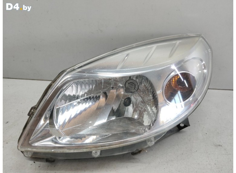 Фара левая к Dacia Sandero undefined г.