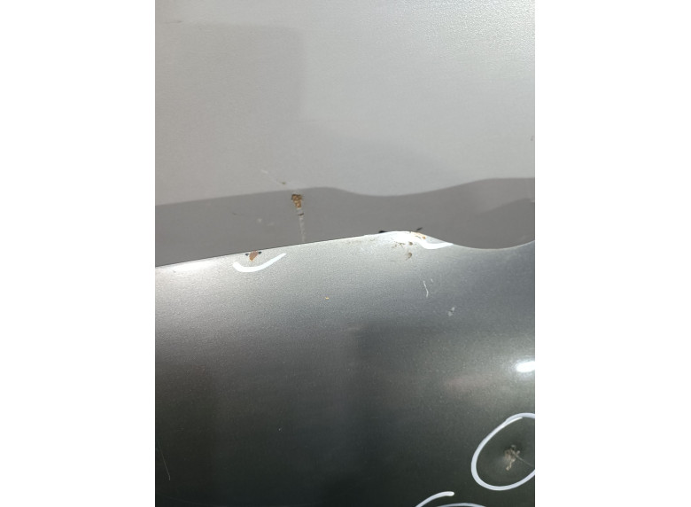 Капот к Volkswagen Golf, 2005г.