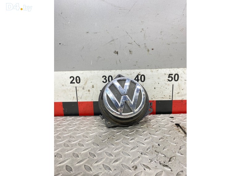Кнопка открытия багажника к Volkswagen Golf undefined г.