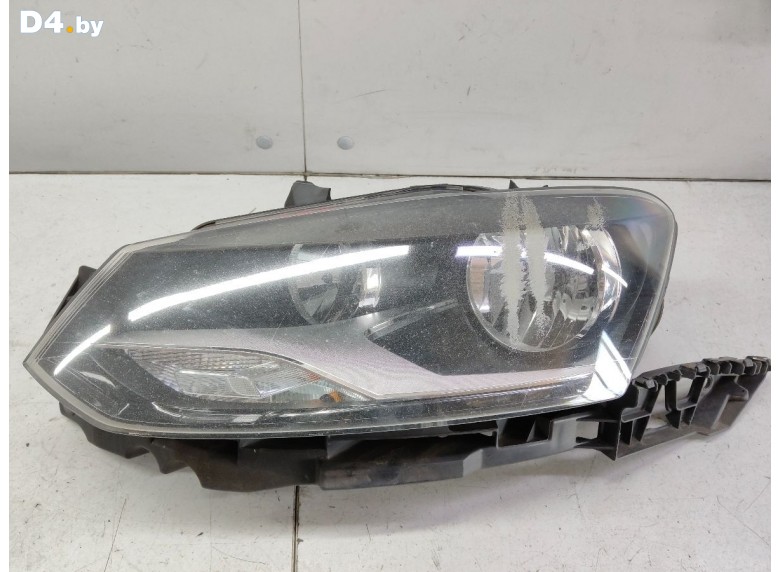 Фара левая к Volkswagen Polo undefined г.