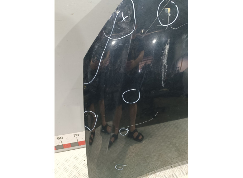 Капот к Volkswagen Golf, 2008г.