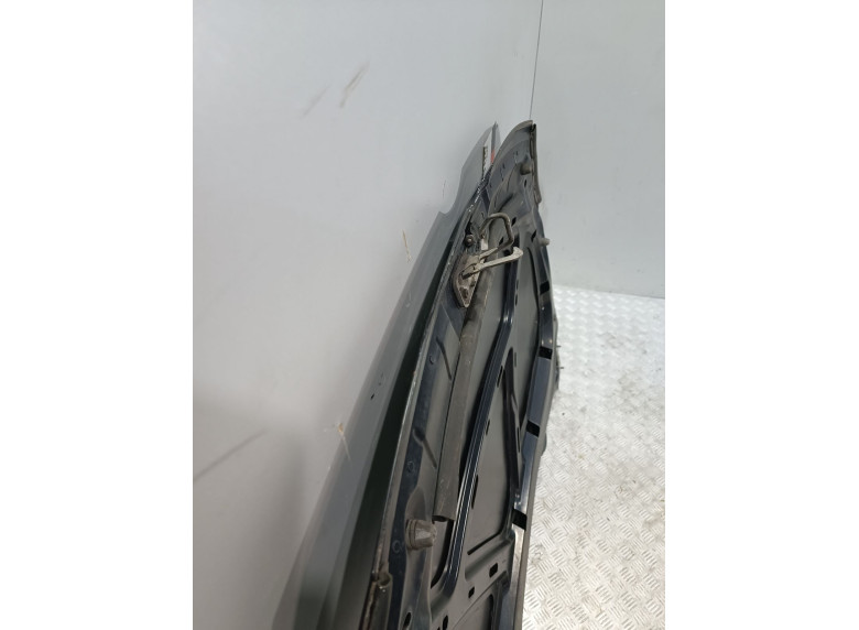 Капот к Volkswagen Golf, 2008г.