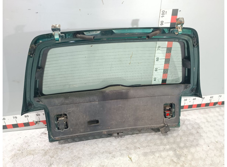 Крышка багажника (дверь 3-5) к Volkswagen Passat, 1996г.