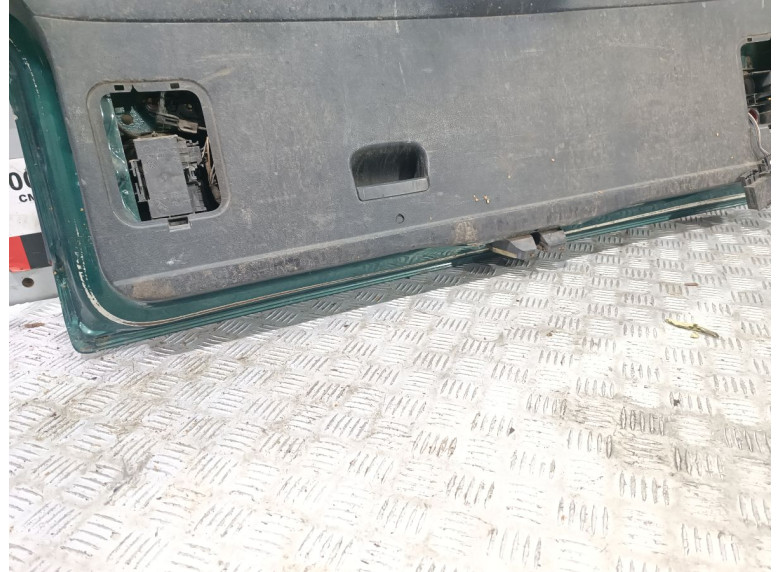 Крышка багажника (дверь 3-5) к Volkswagen Passat, 1996г.