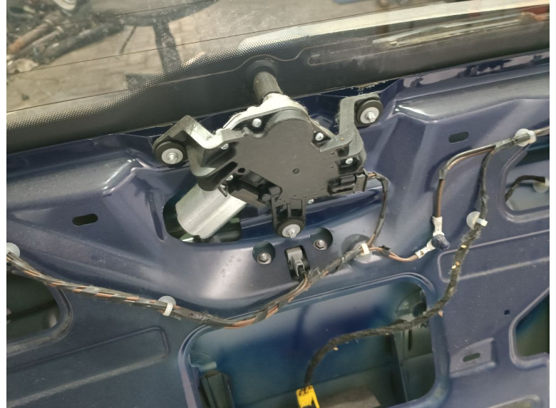 Моторчик заднего стеклоочистителя (дворника) к Opel Vectra, 2006г.