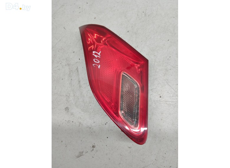 Фонарь крышки багажника правый к Opel Astra undefined г.