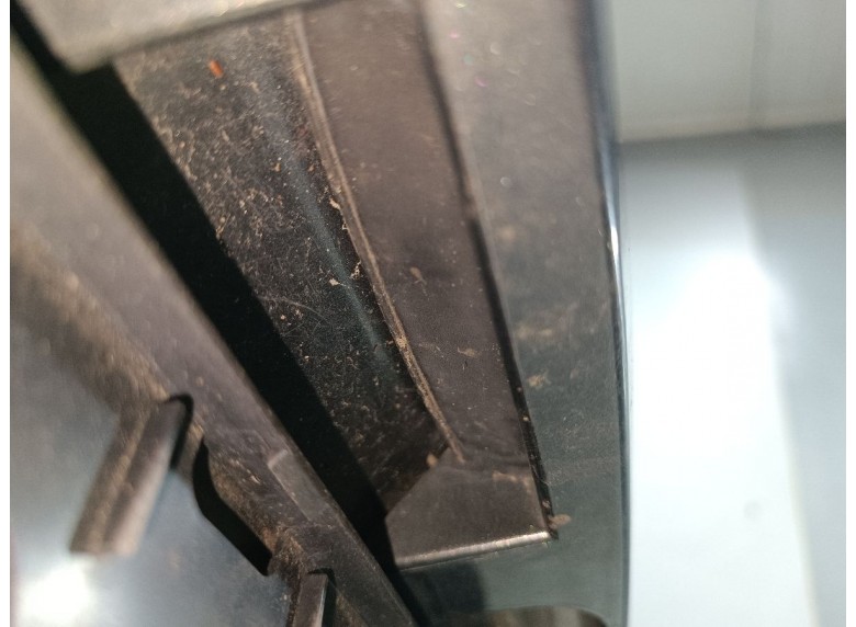 Кнопка открытия багажника к Кнопка открытия багажника к Peugeot 5008 undefined г. 5008