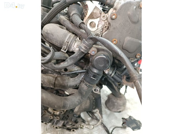 Фланец (тройник) системы охлаждения к Volkswagen Passat undefined г.