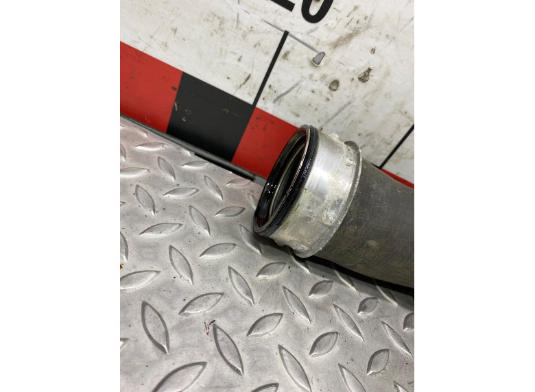 Патрубок интеркулера к Volkswagen Golf, 2006г.