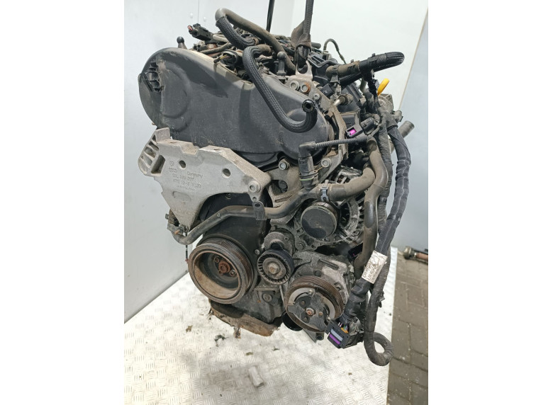 Двигатель к Volkswagen Caddy, 2014г.