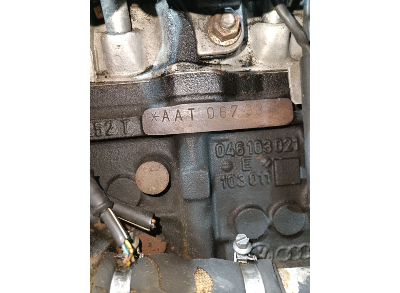 Двигатель к Audi A6, 1995г.