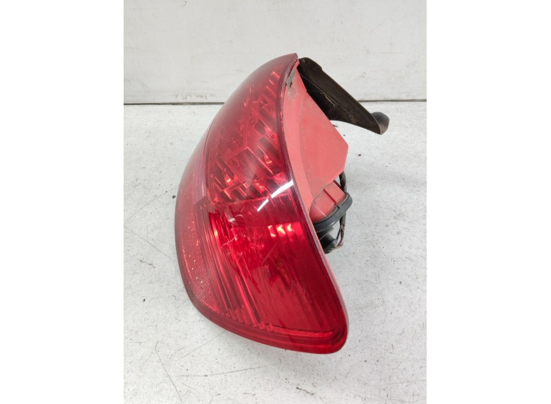 Фонарь задний правый к Фонарь задний правый к Audi A6 undefined г. A6